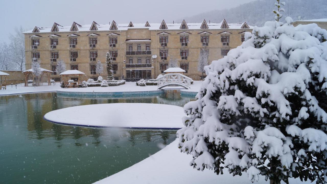 Gabala Yeddi Gozel Hotel Exterior photo