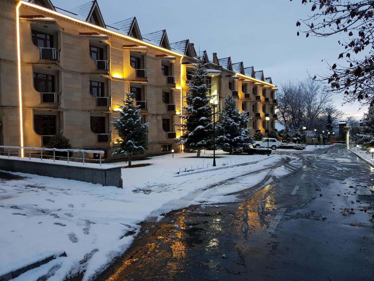 Gabala Yeddi Gozel Hotel Exterior photo